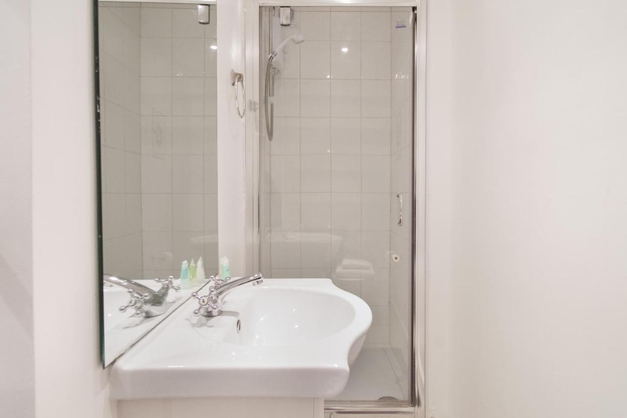 Livestay-Fabulous One Bed Apartments On Covent Garden Лондон Экстерьер фото