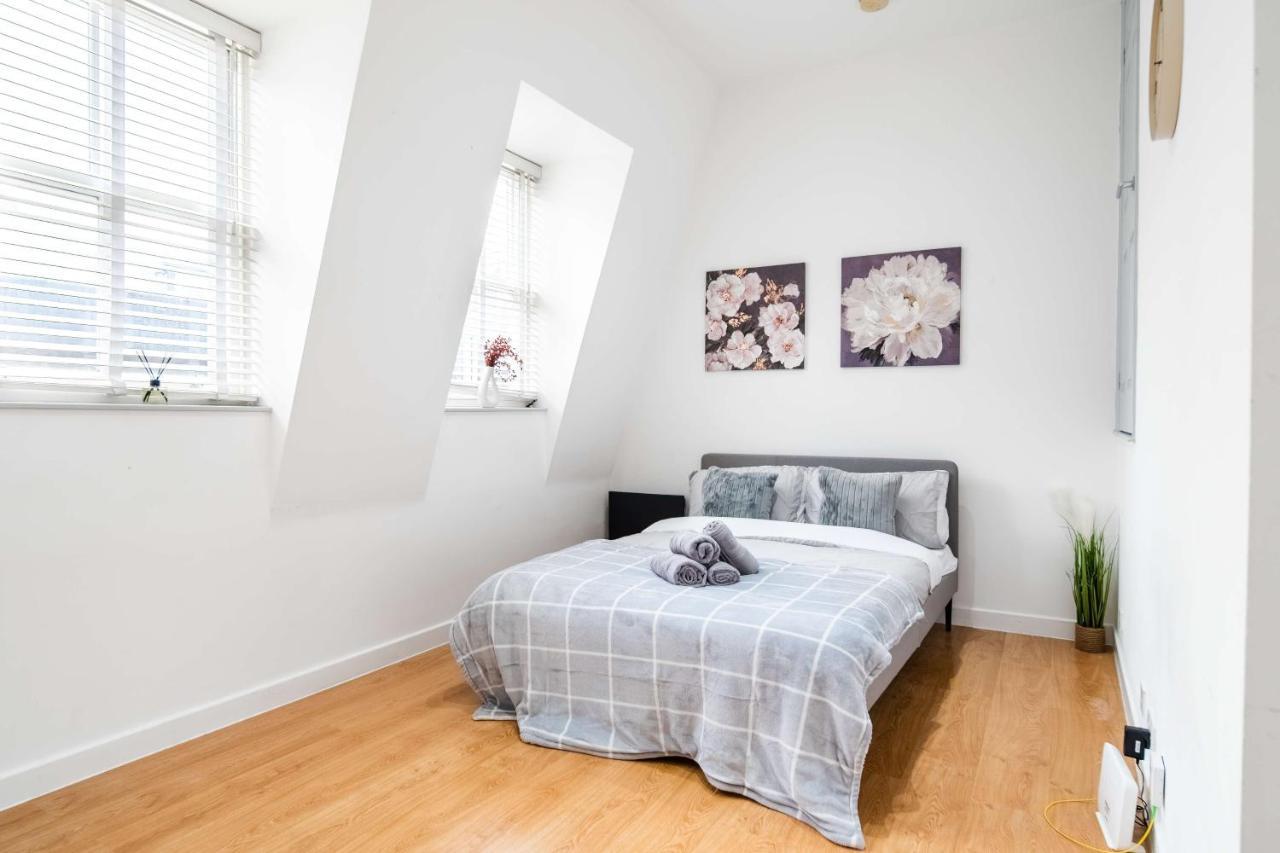 Livestay-Fabulous One Bed Apartments On Covent Garden Лондон Экстерьер фото