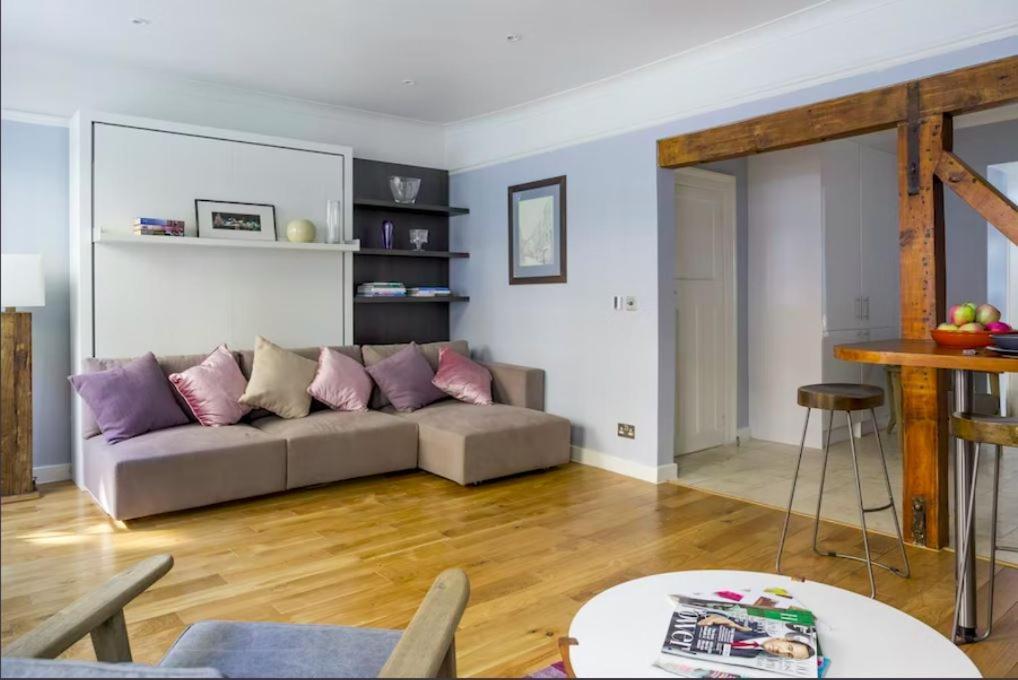 Livestay-Fabulous One Bed Apartments On Covent Garden Лондон Экстерьер фото